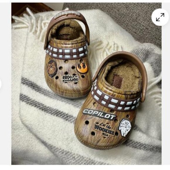 Crocs Kids Star Wars Chewbacca Classic Lined Clog Size C 6 - Picture 1 of 8